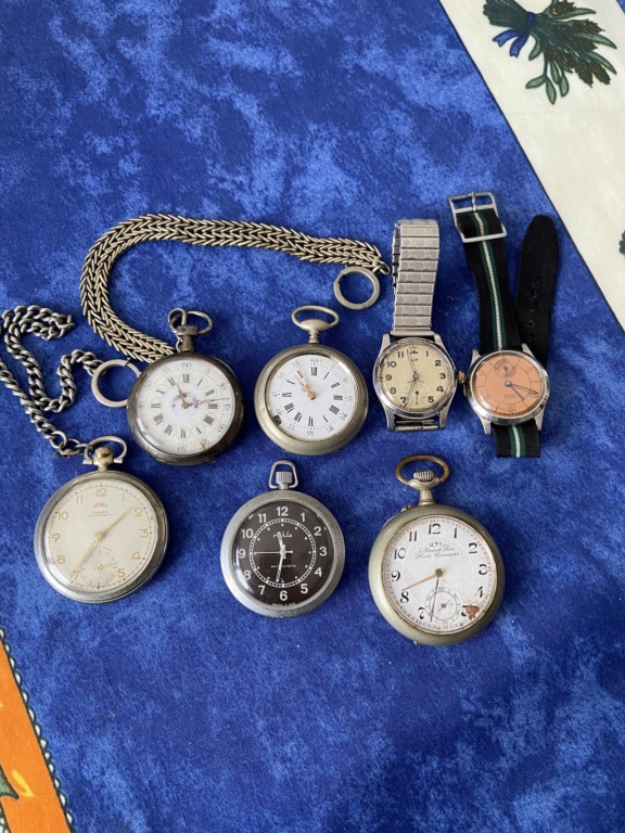 Un post qui référence les montres de brocante... tome V - Page 23 410f6410