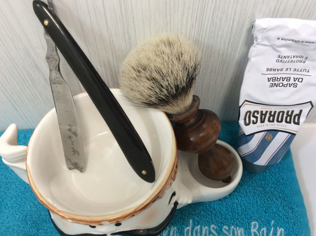 Shave of the Day / Rasage du jour - Page 19 90e27b10