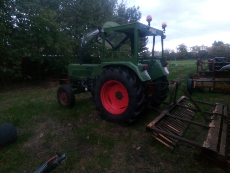 Fendt 103s au travail - Page 3 12292010