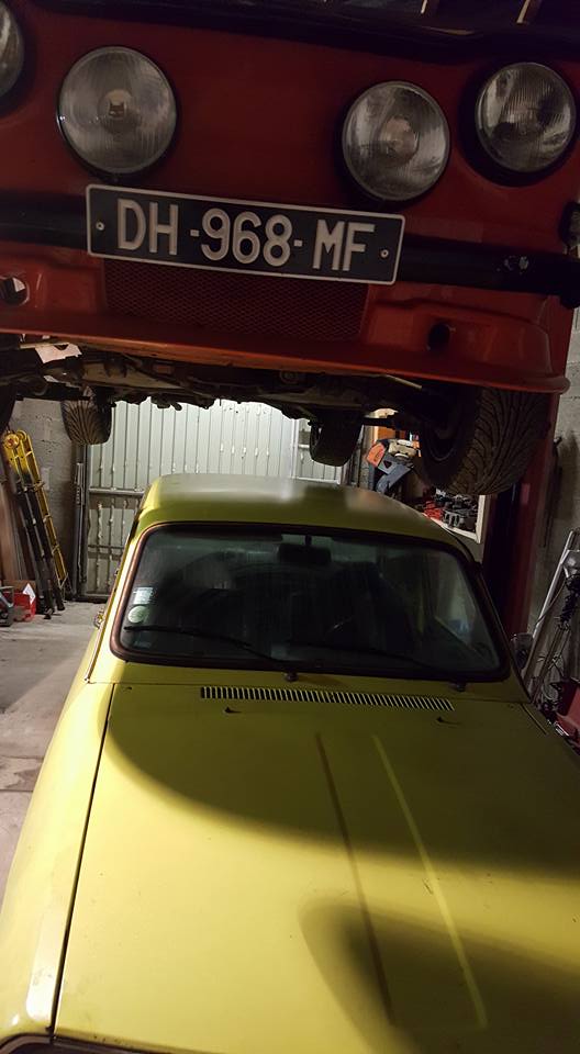 Renault 12 jaune 15420910