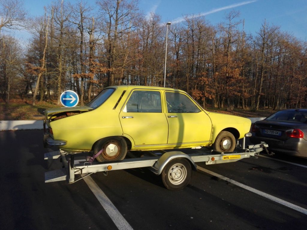 Renault 12 jaune Oohcmu10