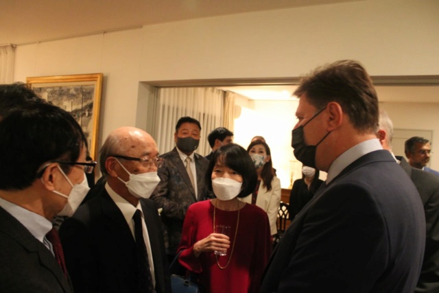 Συναντήσεις Αναπληρωτή Υπουργού Εξωτερικών Μιλτιάδη Βαρβιτσιώτη με Ιάπωνες Βουλευτές και μέλη της ελληνικής ομογένειας στην Ιαπωνία / Φωτογραφίες  03_jap10