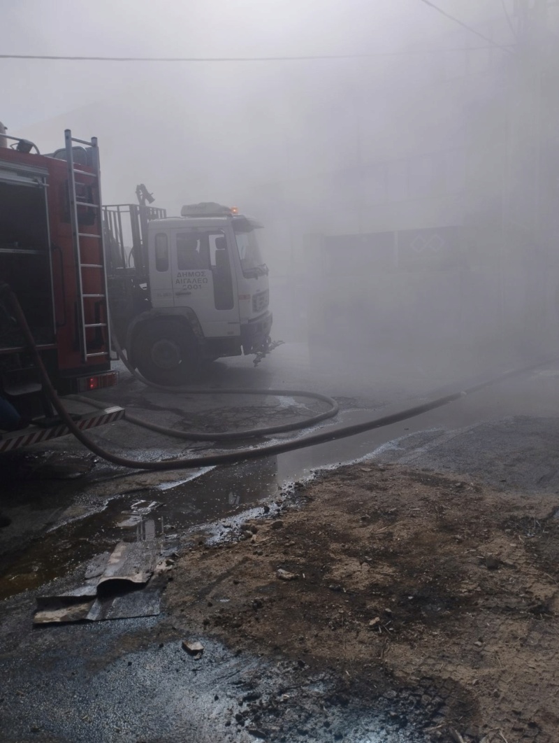 Συνεχής η υποστήριξη του Δήμου Αιγάλεω στην κατάσβεση των πυρκαγιών  241