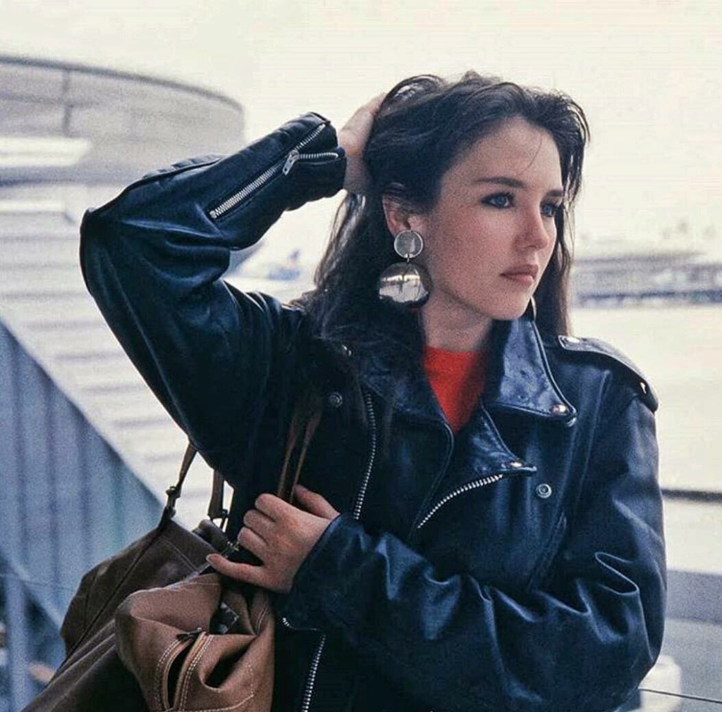 ISABELLE ADJANI - Página 10 12029110