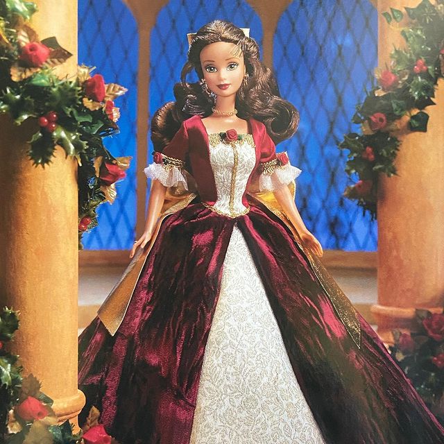belle - La Belle et la Bête 2 : Le Noël Enchanté [DisneyToon - 1997] - Page 2 24221011