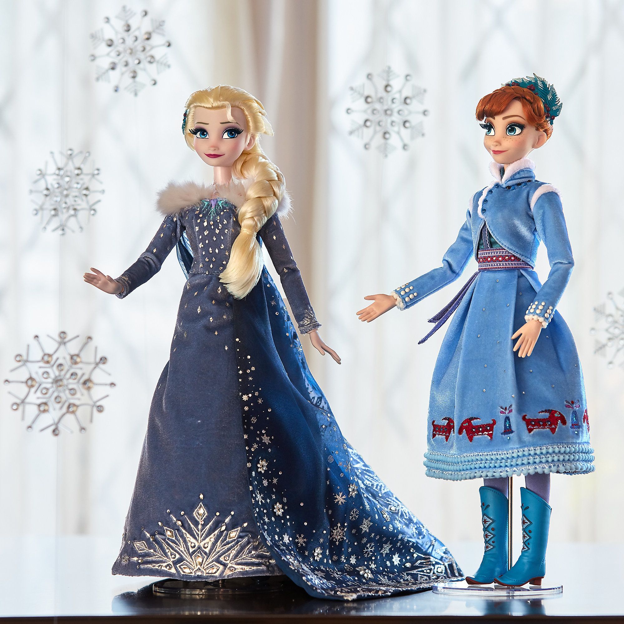 Poupées Edition Limitée Frozen [ LE 17 ] - Page 3 92063511