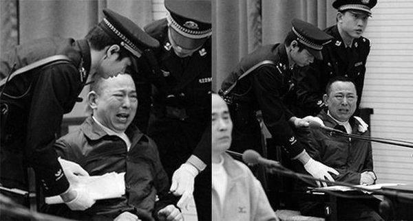 На тот свет богатства не унесешь…  Китайский миллиардер Лю Хань после оглашения приговора о смертной казни. Он брал взятки и продвигал на должности своих родственников и друзей. E0crlg10