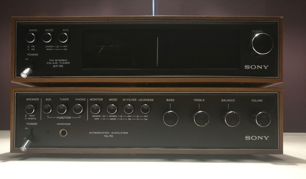 Sony ST-70 FM-AM Stereo Tuner and TA-70 Integrated Amplifier (SOLD!) Img_2040