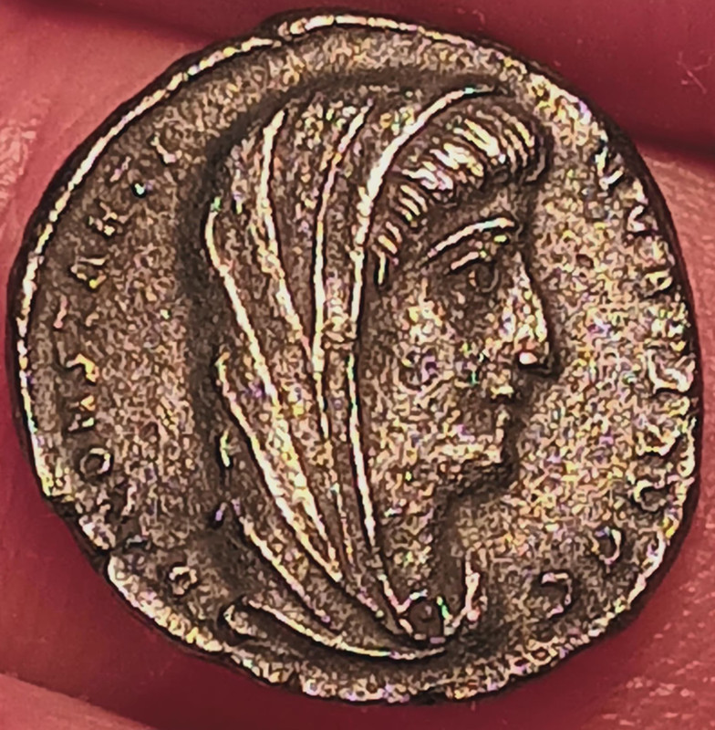 AE4 póstuma de Constantino I. Emperador conduciendo cuadriga dcha. Antioch. 20231015