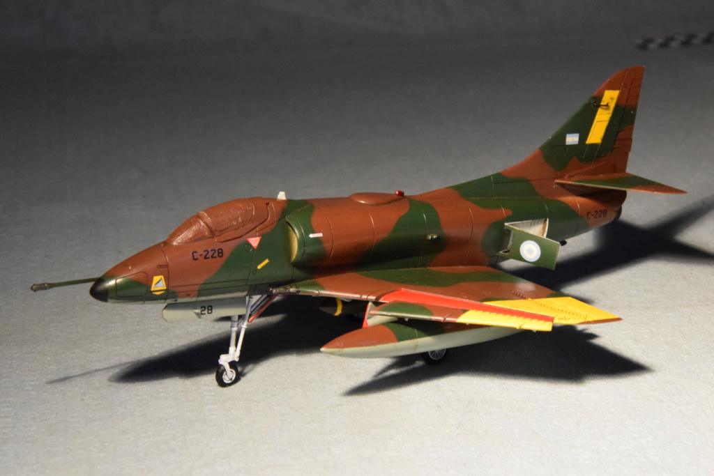 Douglas A-4P "Skyhawk" - Airfix - 1/72 - Page 2 04511