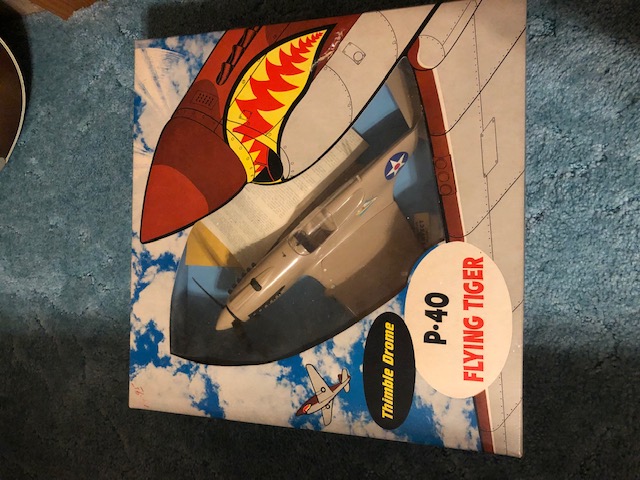 New in box P-40 Flying Tiger Thimble Drome airplane P40jpe10