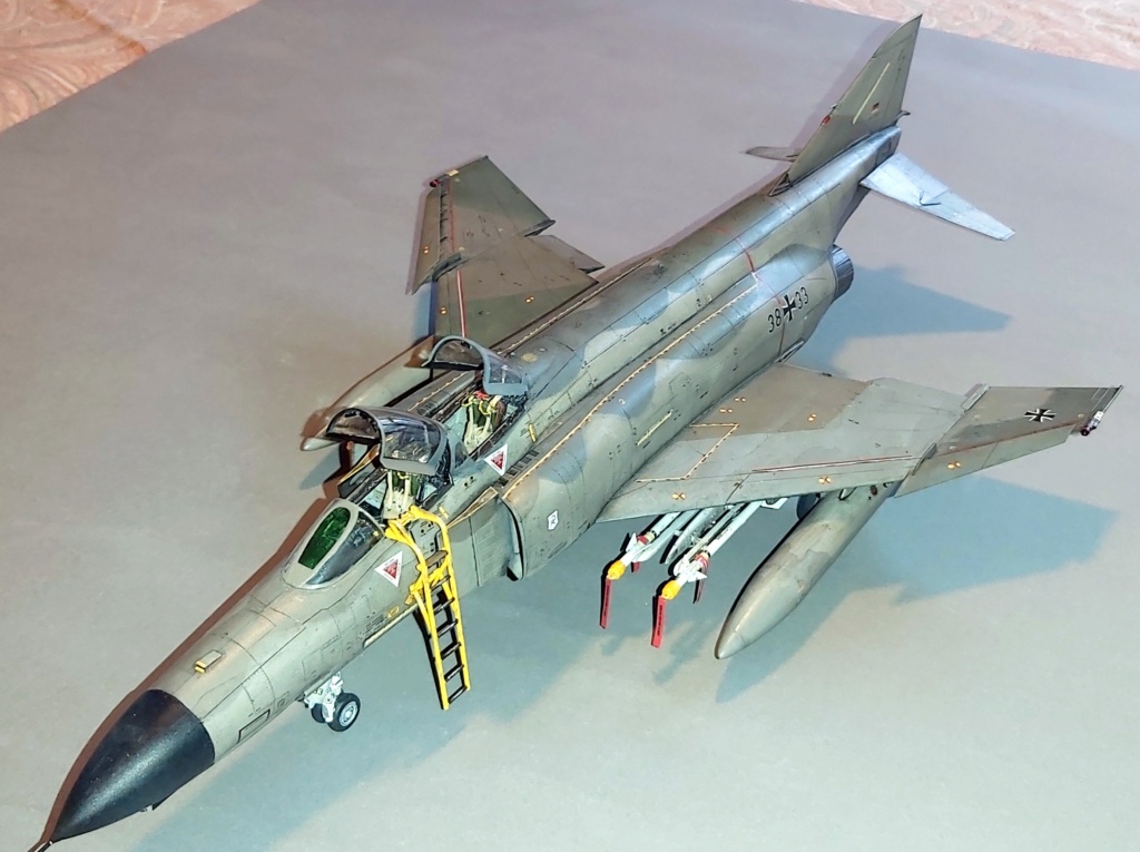 [Zoukei-Mura] 1/48 - McDonnell-Douglas F-4F Phantom II  Luftwaffe 38+33   - Page 8 20230143