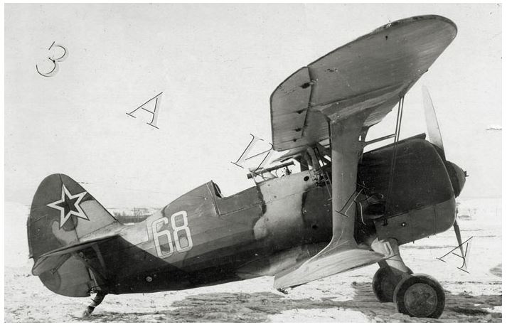[Special Hobby] 1/48 - Polikarpov I-15 bis (I-152) Chaika  "68" blanc été 1943  - Page 2 68old10
