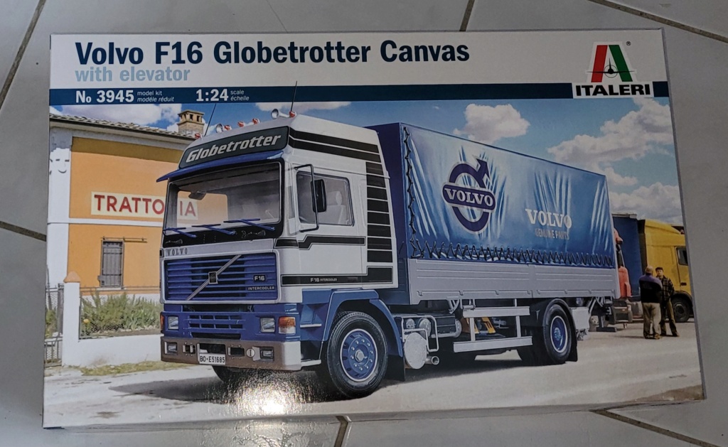 1/24 - VOLVO F16 Globetotter Canvas - Italeri 20230610