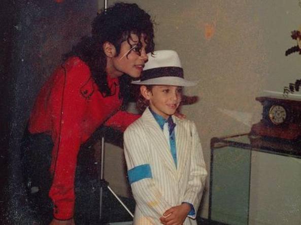 10 anni dalla morte di Michael Jackson, si vabbè, però.... Ln-ksb10