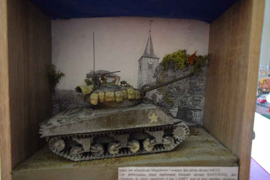 *1/35  SHERMAN M4A3 (76) W  - Zvezda -- LABRY 1944 - ( FINI ) Dsc_0530