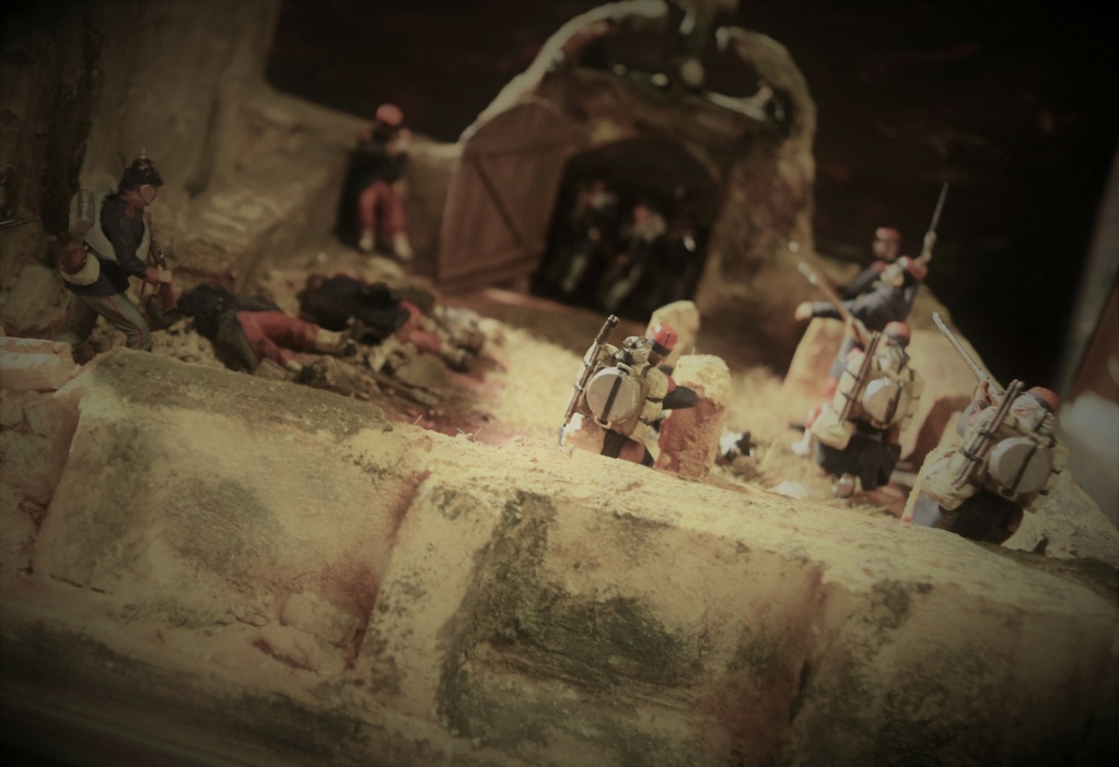 Diorama ""Combat dans le cimetière de Saint Privat"" au 1/35 - Figurines ICM - [ FINI ] - Sp4110