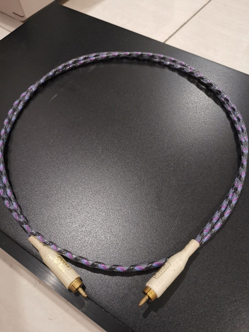 XLO Reference Coaxial Digital Cable(sold) Img_2013