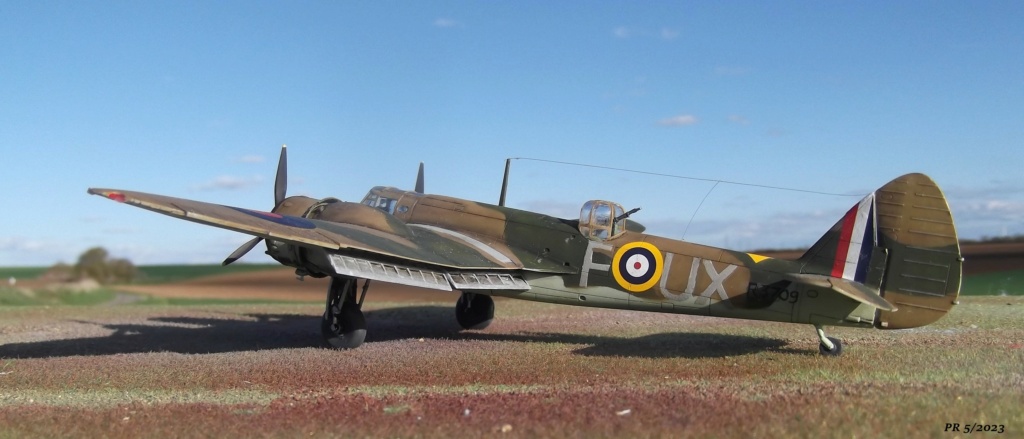 [AIRFIX] BRISTOL BLENHEIM IV 8_0410