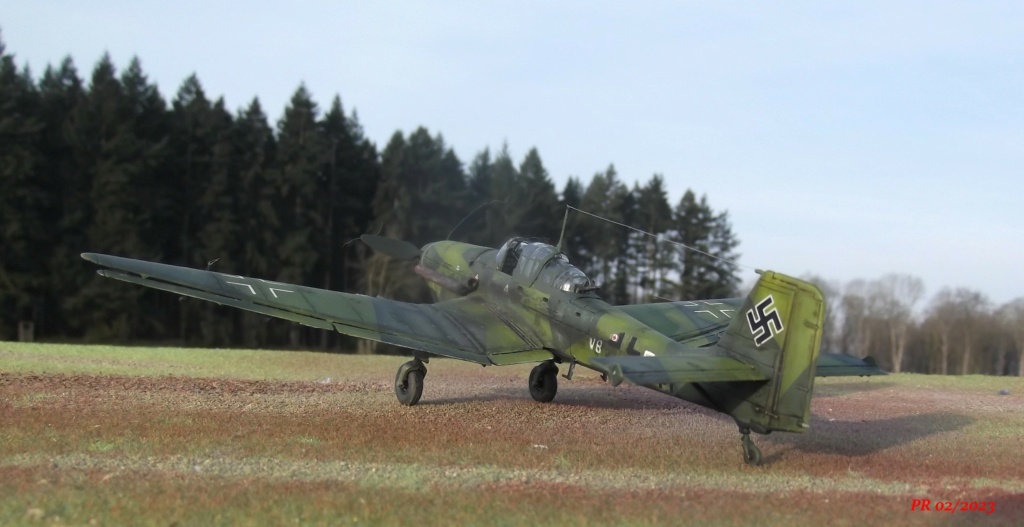 [ITALERI] JU 87 D8 base g2 Ju87_a12