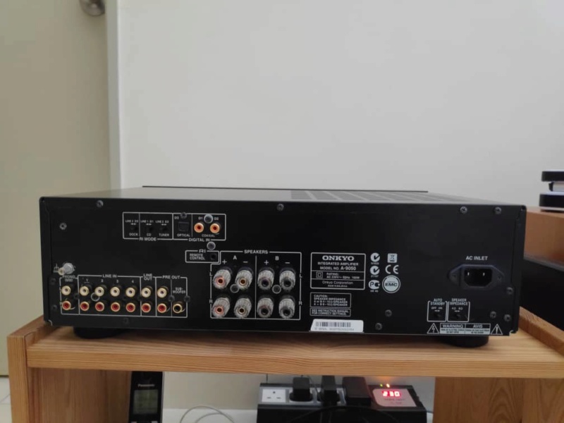 Onkyo A-9050 integrated amplifier Whatsa27