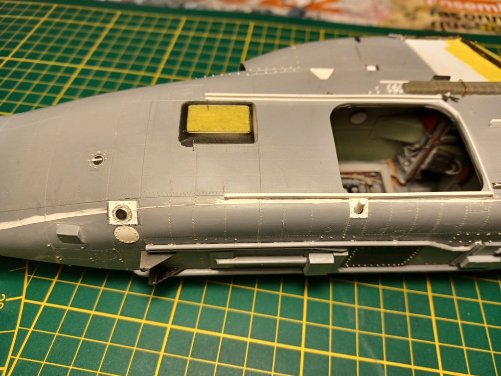 westland wessex Fly 1/32 suite et fin - Page 2 3516