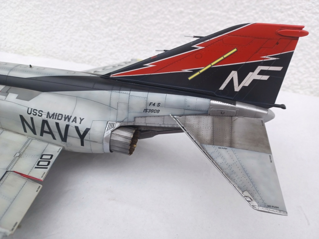[Tamiya] 1/32 - McDonnell-Douglas F-4S phantom II  VF-161 Charger   7a10