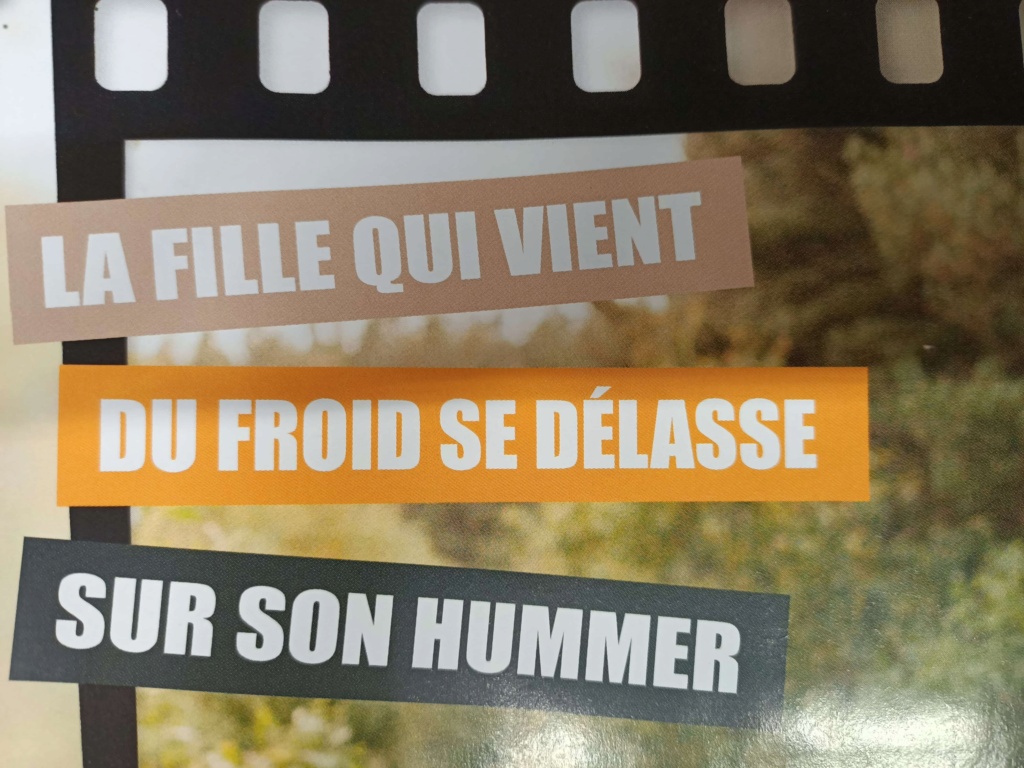 La PIN UP du mois avec le Hummer à la page ; " LA FILLE QUI VIENT DU FROID SE DELASSE SUR SON HUMMER " 14657810