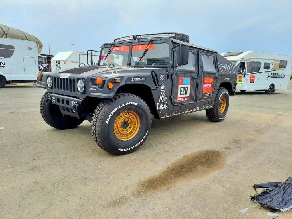 Humvee au Dakar 2021 Fb_im113