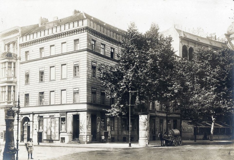 Berlin ....... Das Hallesche Tor  1900ca10