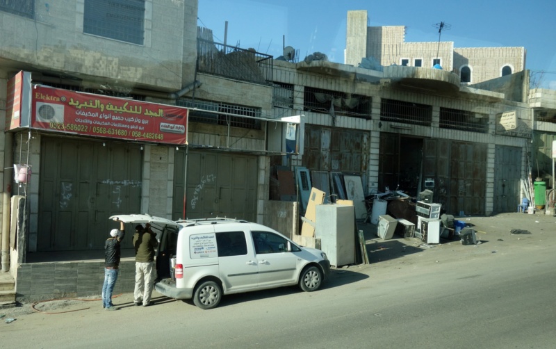 Auf der Schnellstraße 1 durch Palästina  Dsc09313