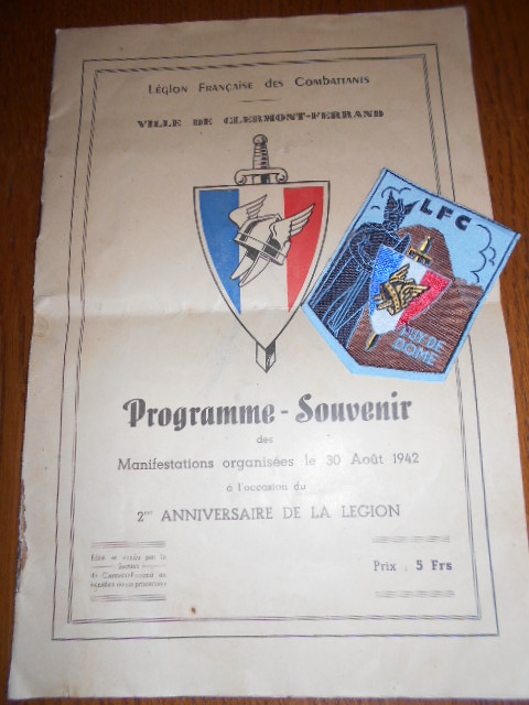programme et tissu LFC puy de dome 1942 Dscn6912