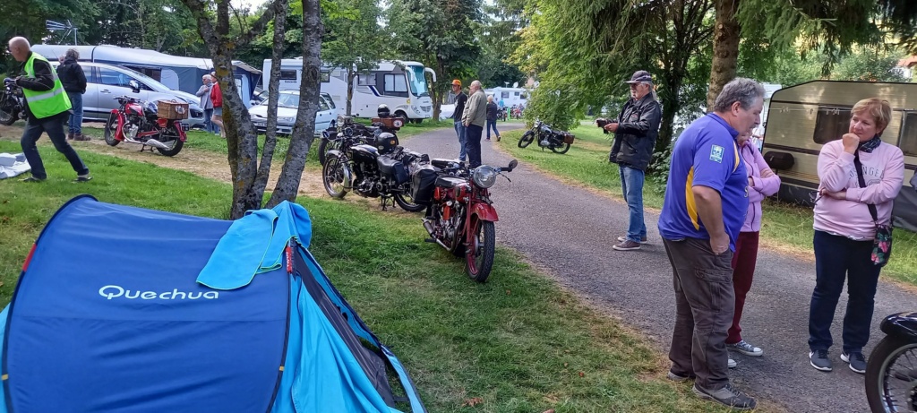 Tour de France, mais pas à vélo - Page 2 24097010