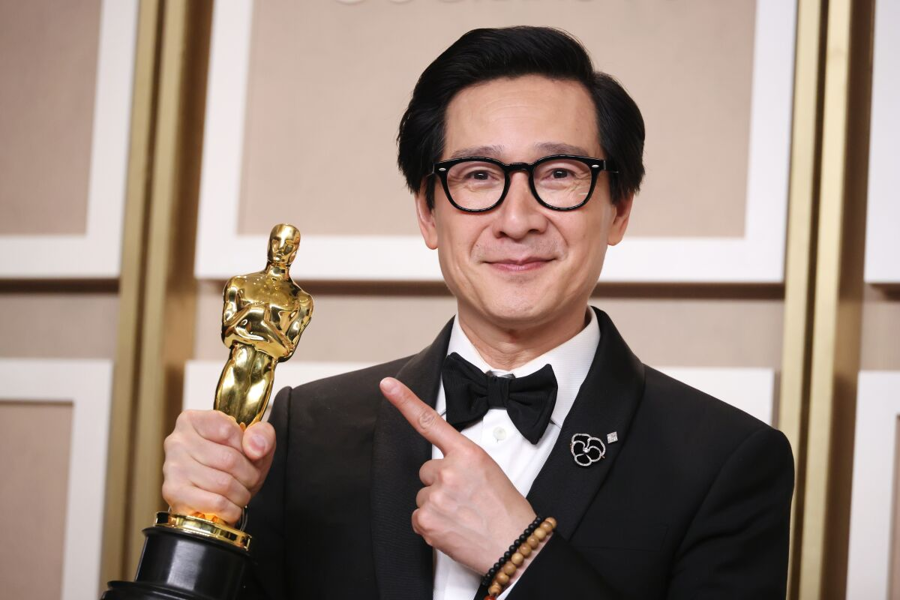 Oscar 2023: Diễn viên gốc Việt lập kỷ lục mới Quan-k10