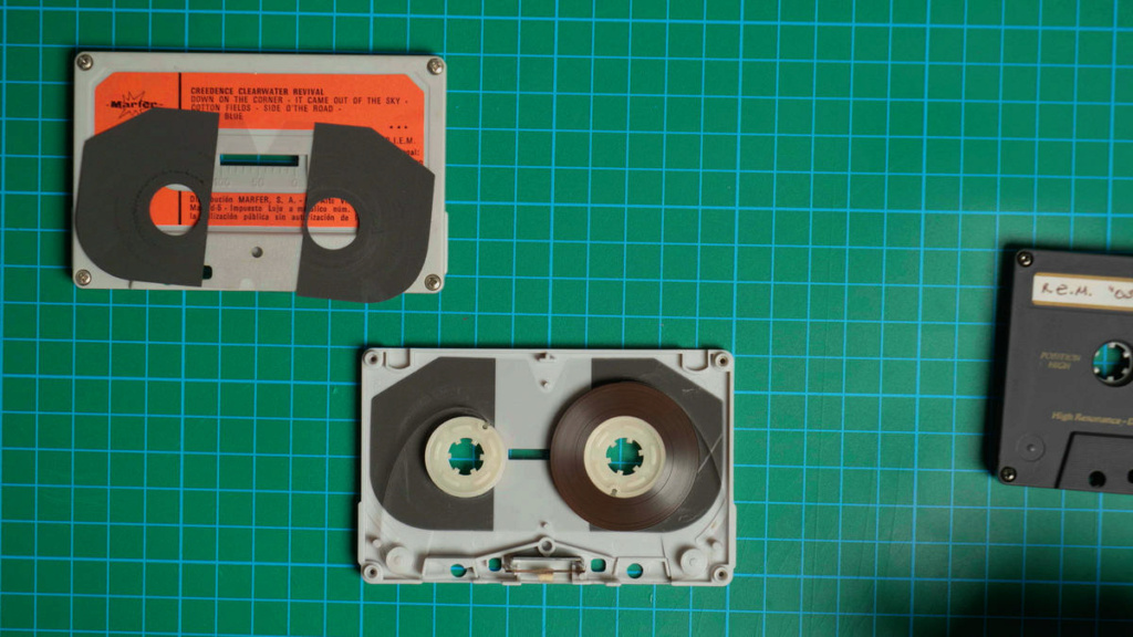 ¿Creéis que volverán a comercializarse las cintas de cassette y las pletinas algún día? - Página 5 Restau11