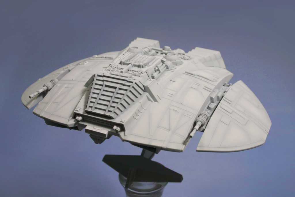 Battlestar Galactica - Cylon Raider - Revell Cylon_25