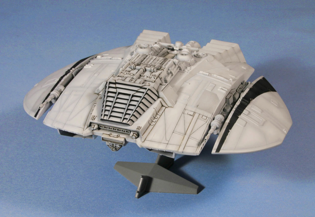 Battlestar Galactica - Cylon Raider - Revell Cylon_26