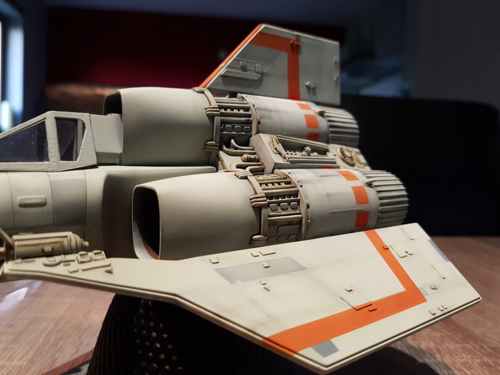 Colonial Viper - Battlestar Galactica - Monogram Galact33