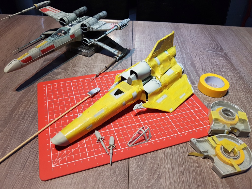 Colonial Viper - Battlestar Galactica - Monogram Galact45