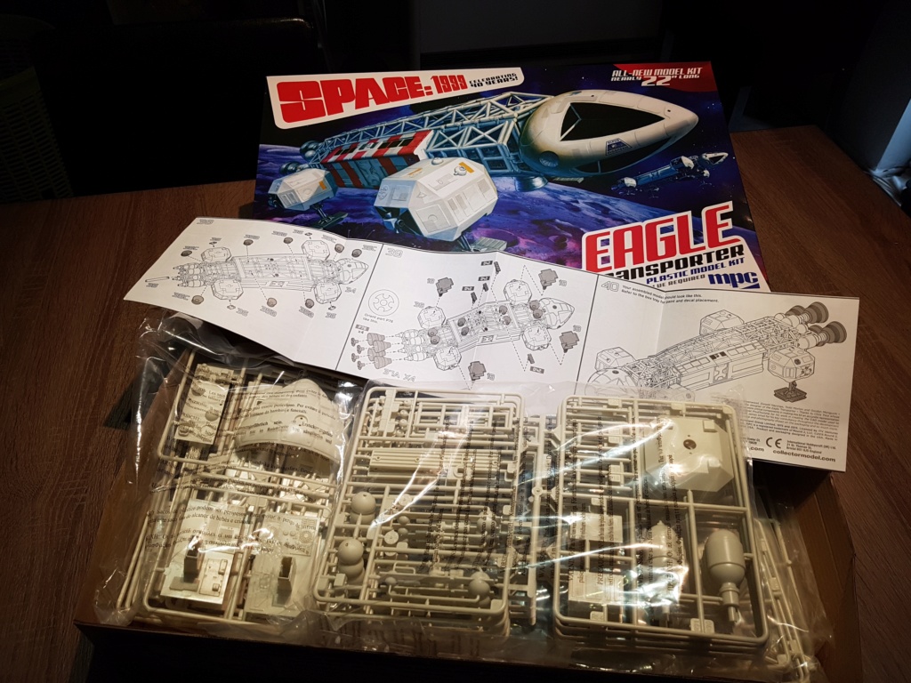 Space 1999 - Eagle transporter - MPC 1/48 Space_13