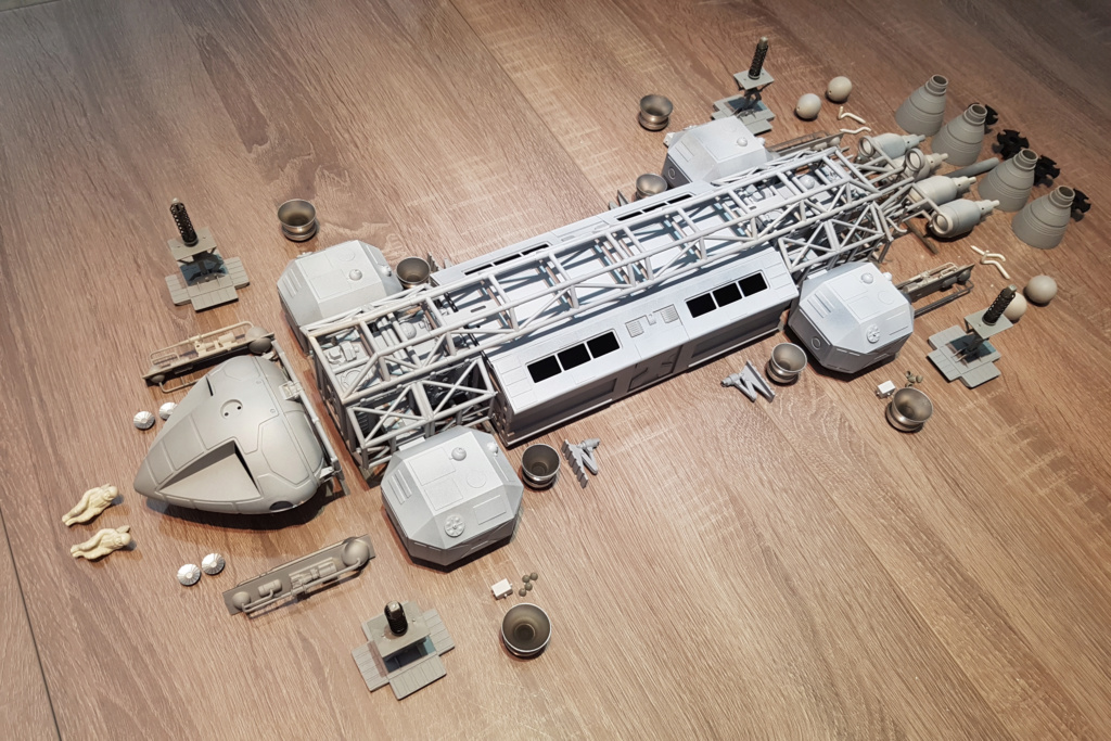 Space 1999 - Eagle transporter - MPC 1/48 Space_22