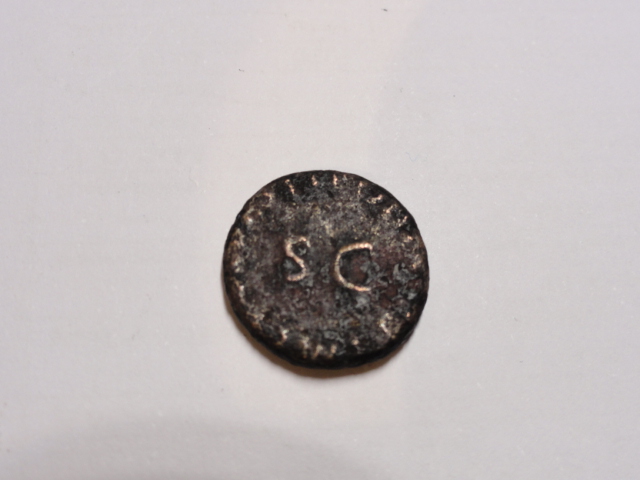 Agradeceria ayuda para identificar esta moneda. Dsc06411