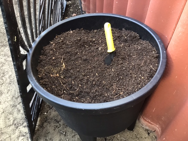 How I compost using a Tumbler 93789710