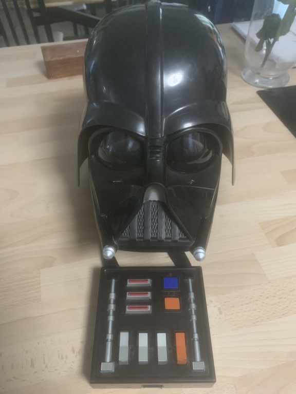 Vente produits dérivés - Robot BB8 et casque Dark Vador Img_2810