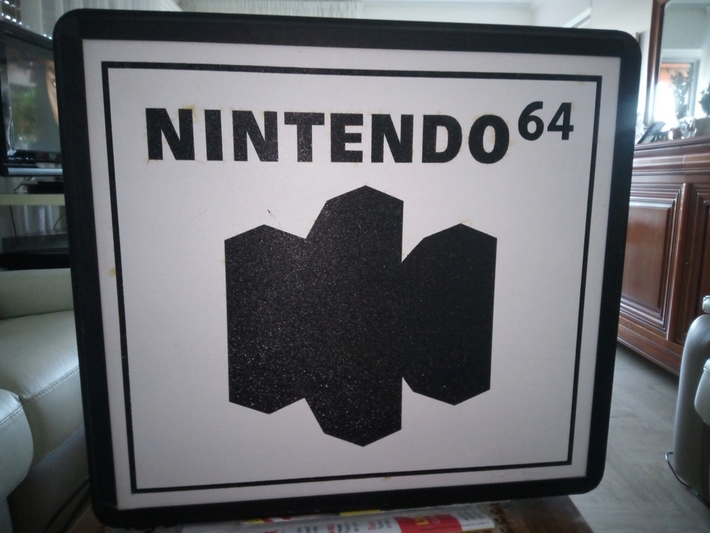 Estimation enseigne lumineuse Nintendo 64  Img_2010