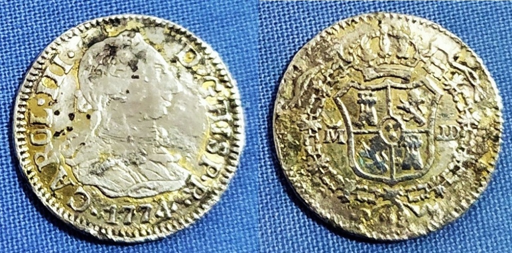 Medio escudo de Carlos III, Mdrid, 1774 en plata Img_2010