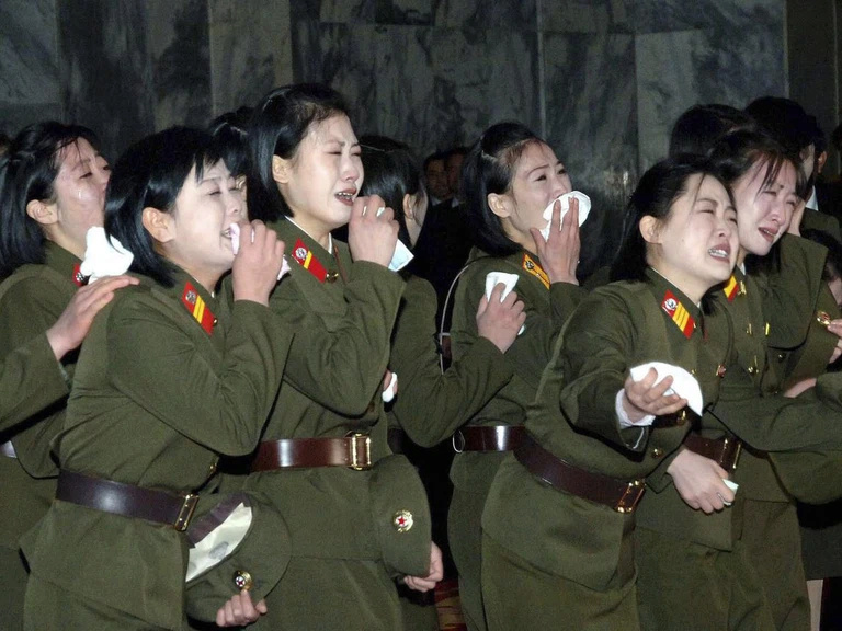 Deuil national en Corée du Nord,  interdiction de rire 87361710