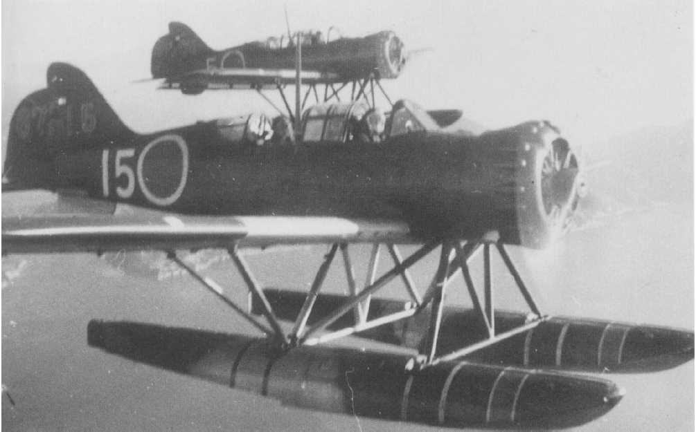 Le raid des sous-marins de poche japonais dans le port de Sydney  E14y_t10