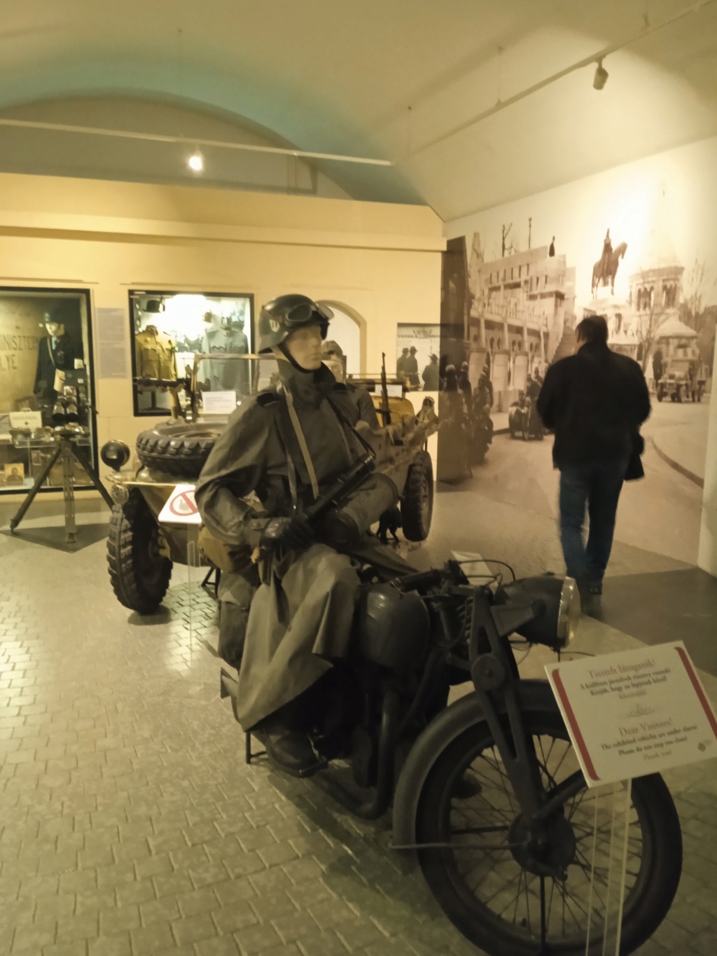 Musée d’histoire militaire de Budapest  Img_2107