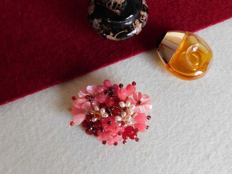 „Flori de piatră-Bijoux" albumul II-bijuterii artizanale marca Didina Sava Dscn0710